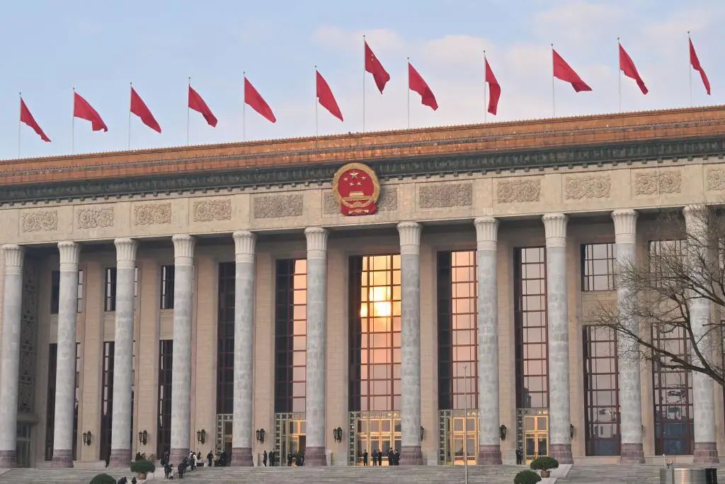 李強(qiáng)提到：新型儲能、“沙戈荒”、海上風(fēng)電